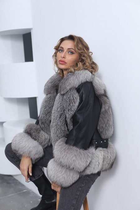 Real Silver Fox fur Coat high quality